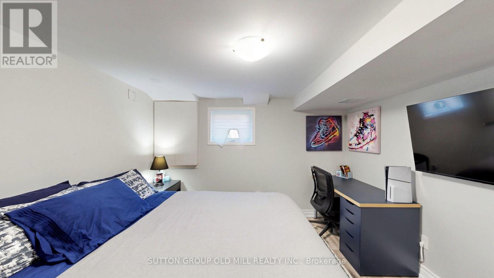 19 ASCOT AVENUE - 41