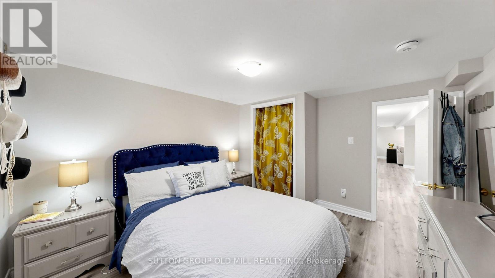 19 ASCOT AVENUE - 44