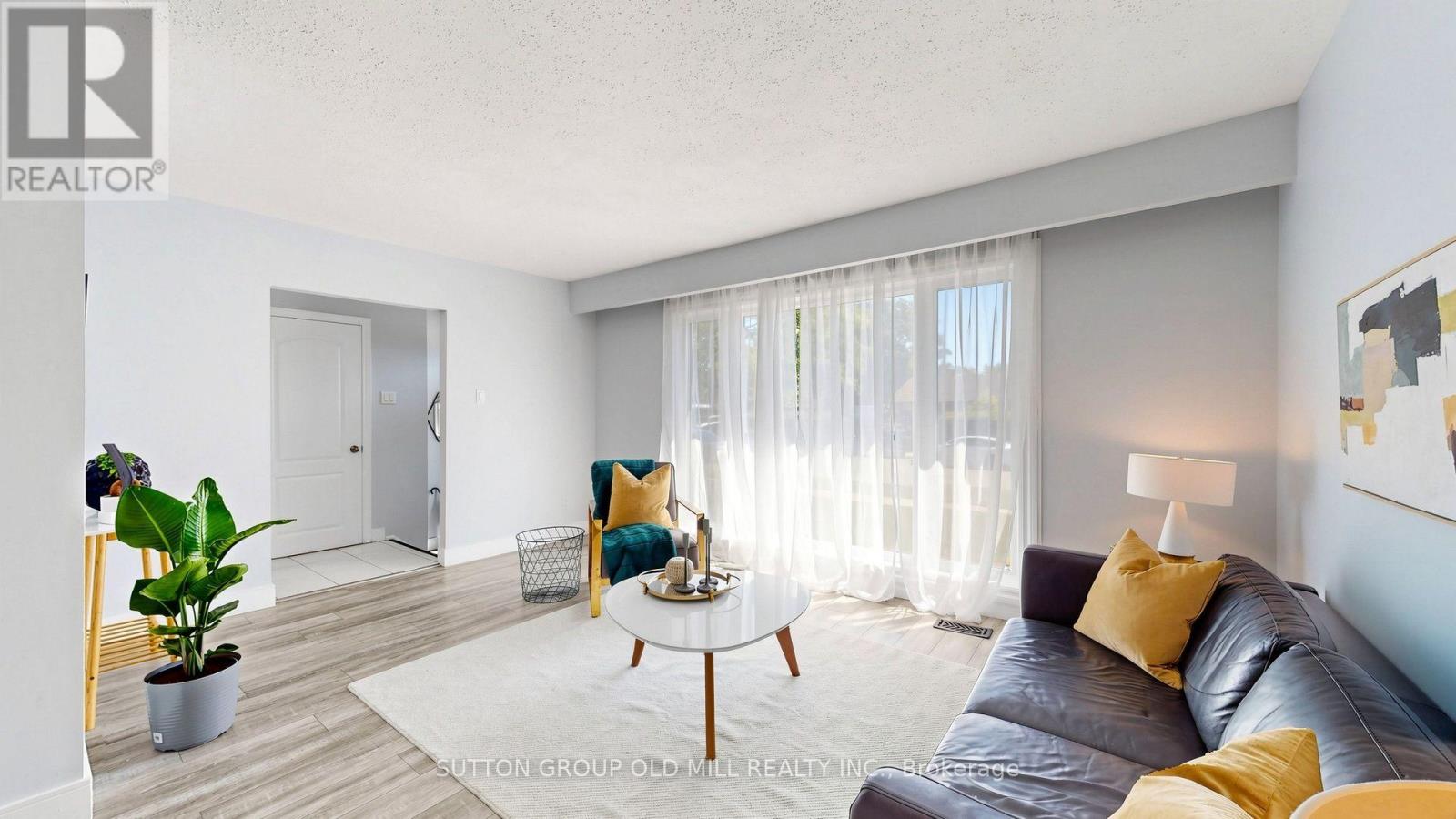 19 ASCOT AVENUE - 7