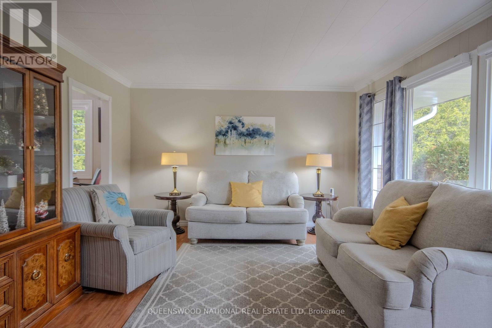 121 SANDHILL DRIVE - 8