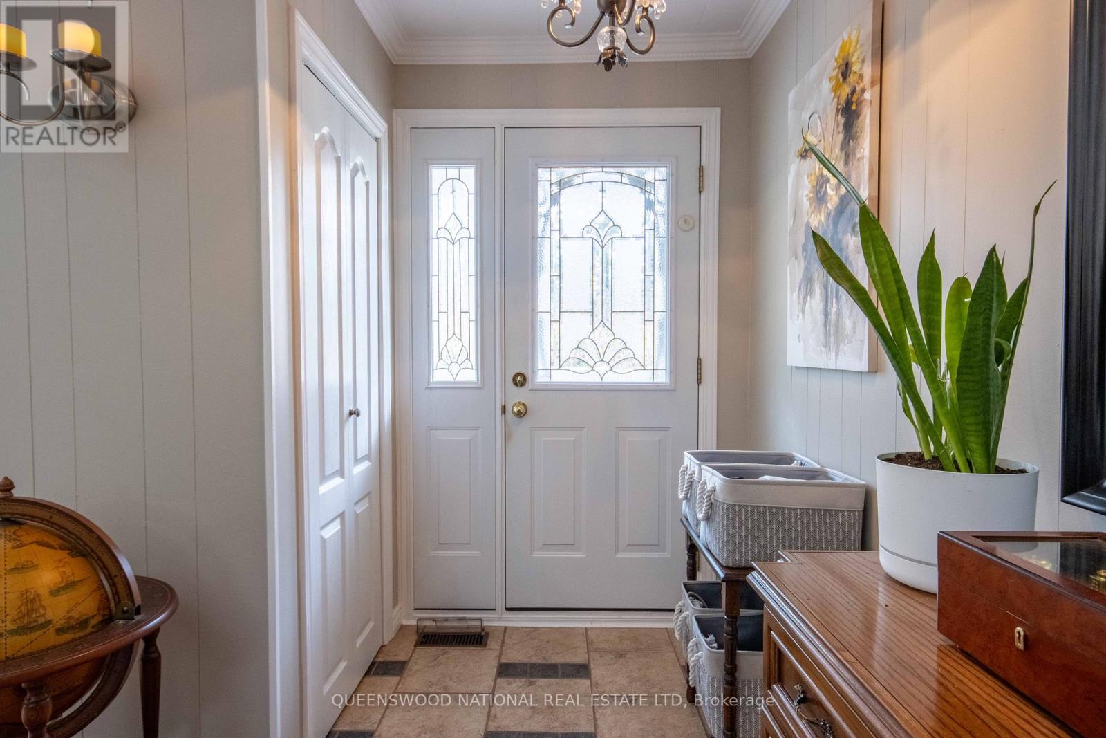 121 SANDHILL DRIVE - 6
