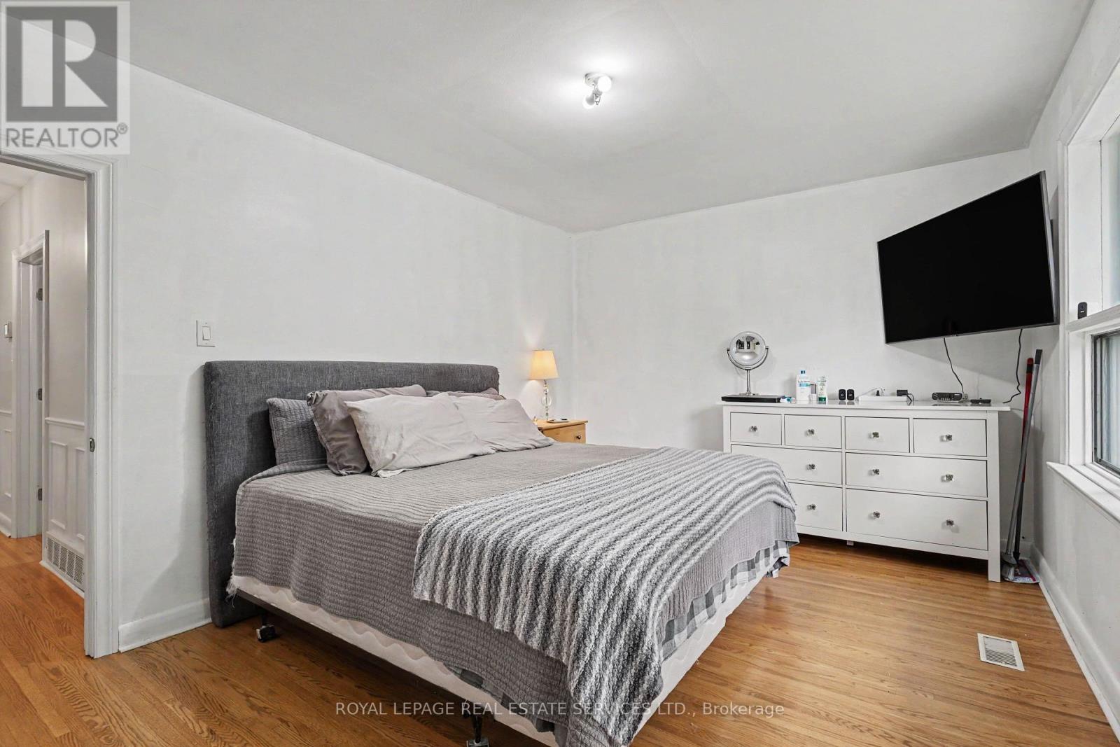 14 MOSSFORD COURT - 14