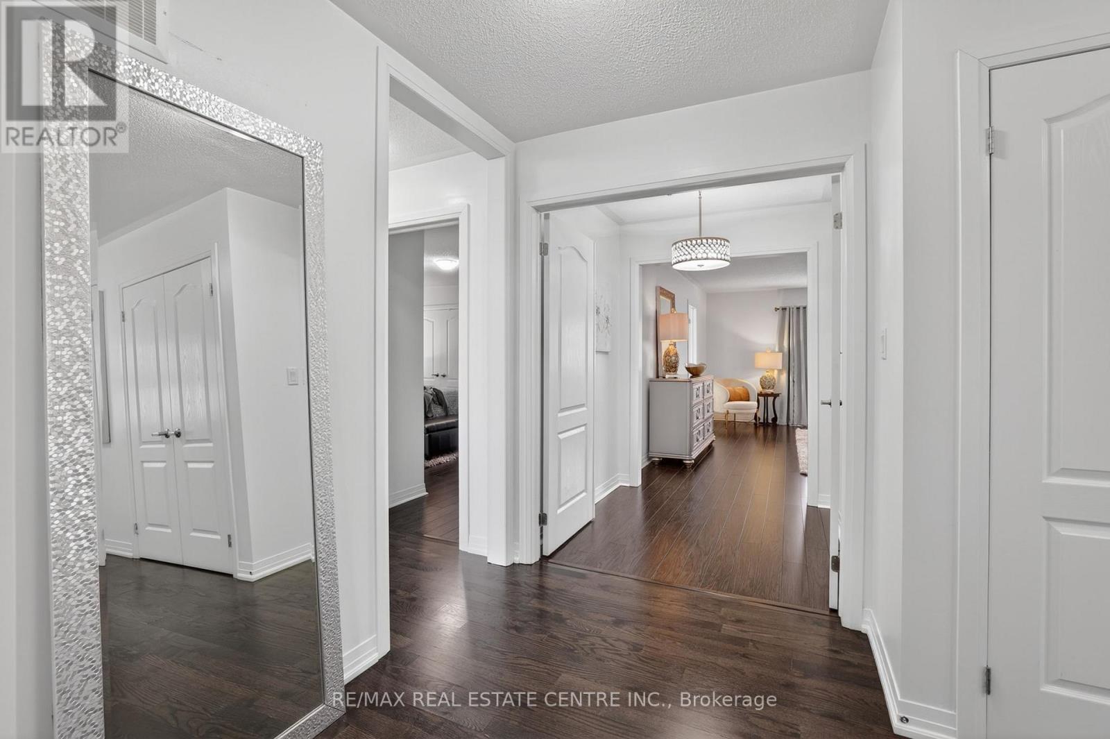 27 DREW BROWN BOULEVARD - Image 24