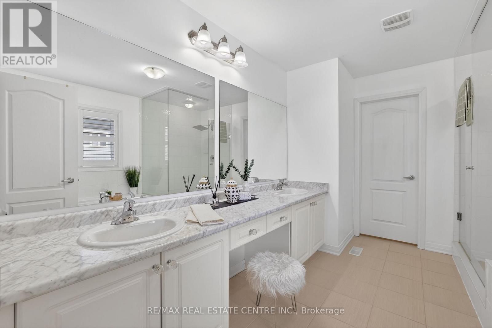 27 DREW BROWN BOULEVARD - Image 27