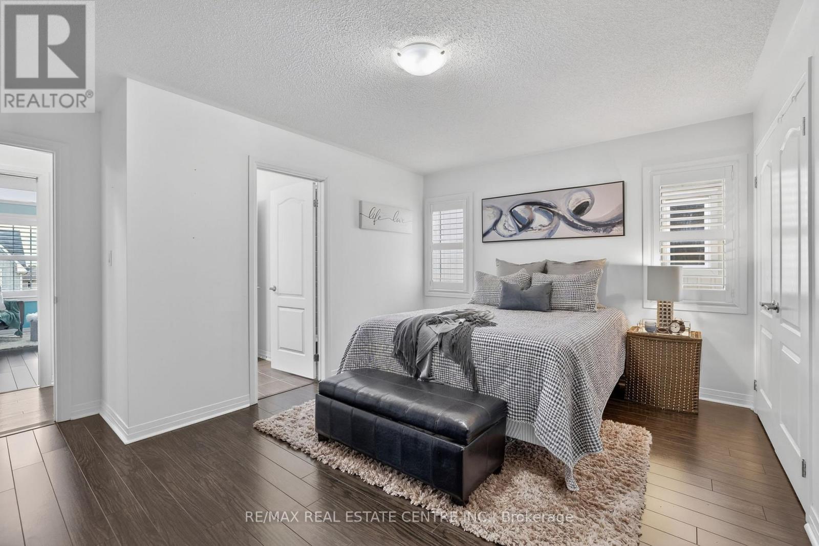 27 DREW BROWN BOULEVARD - Image 32