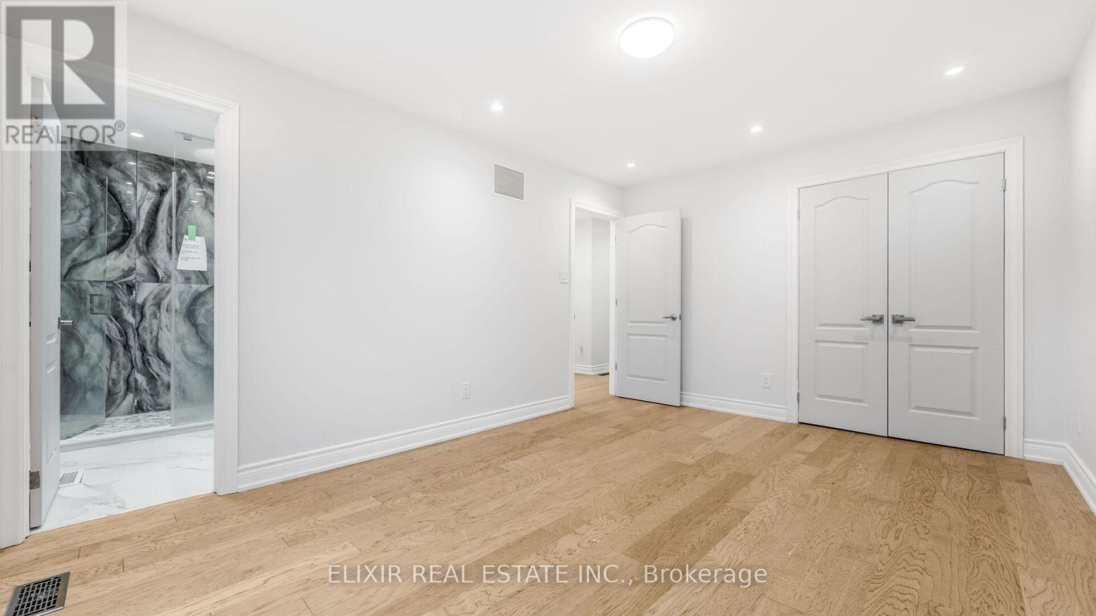 43 BROMLEY CRESCENT - 24