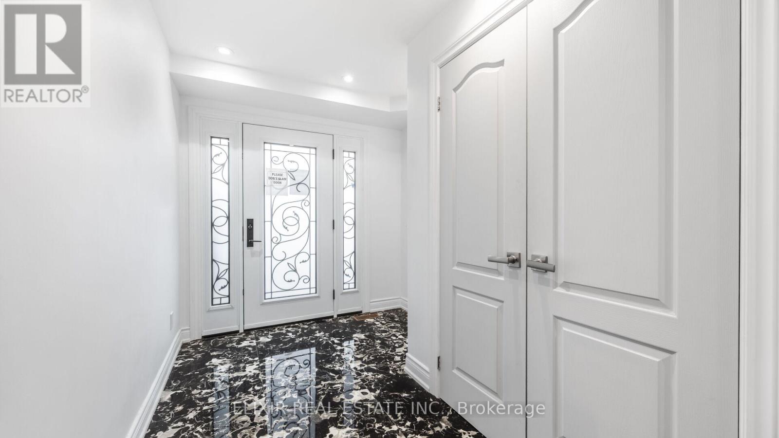 43 BROMLEY CRESCENT - 7
