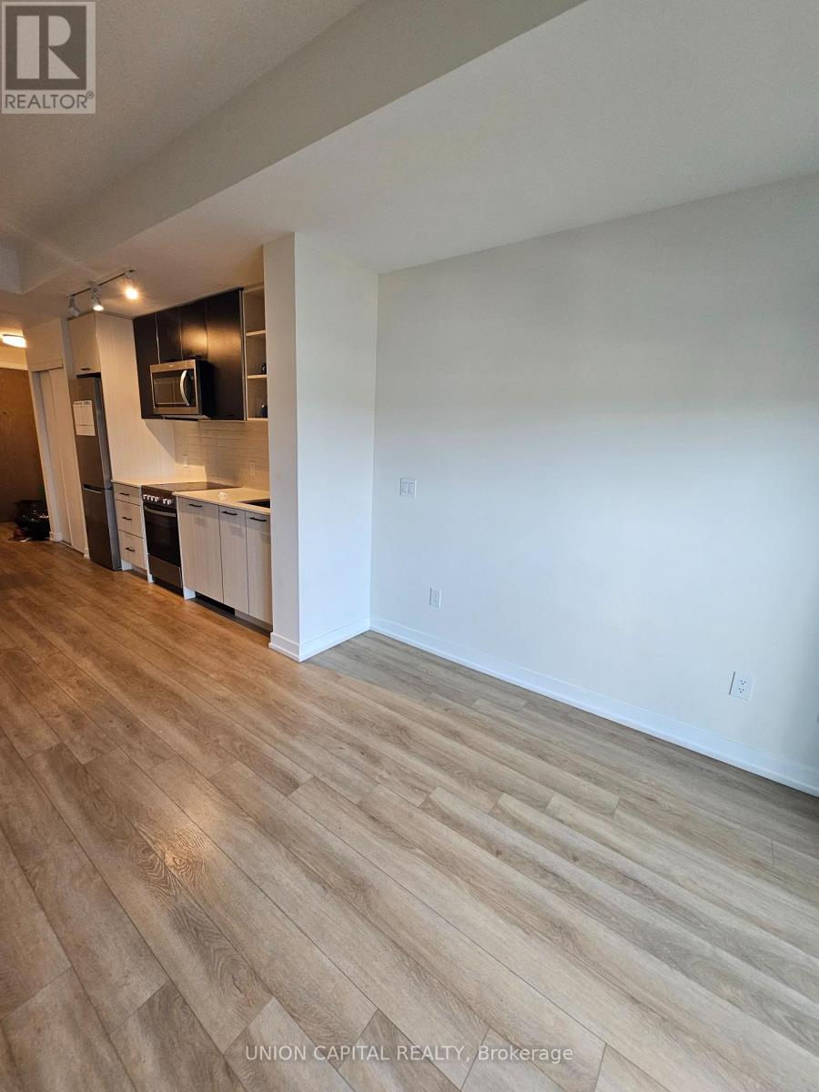 #710 2300 ST. CLAIR AVENUE W - 12