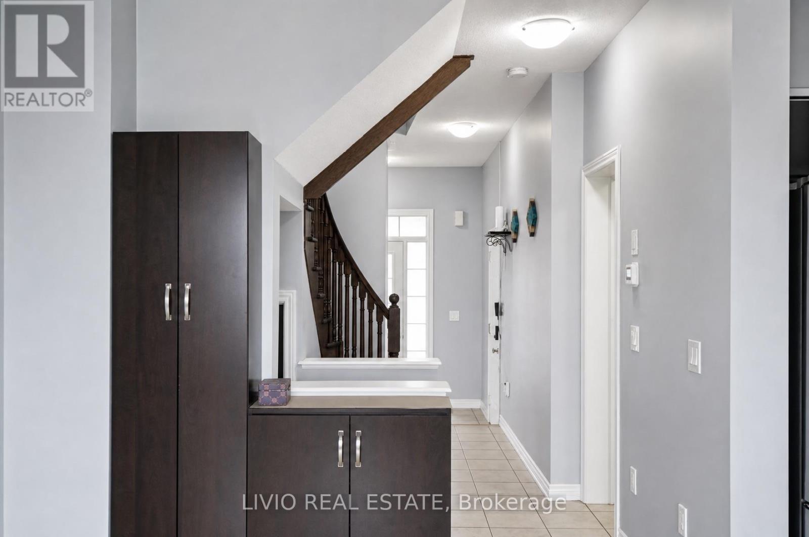 34 DAVENFIELD CIRCLE - 15