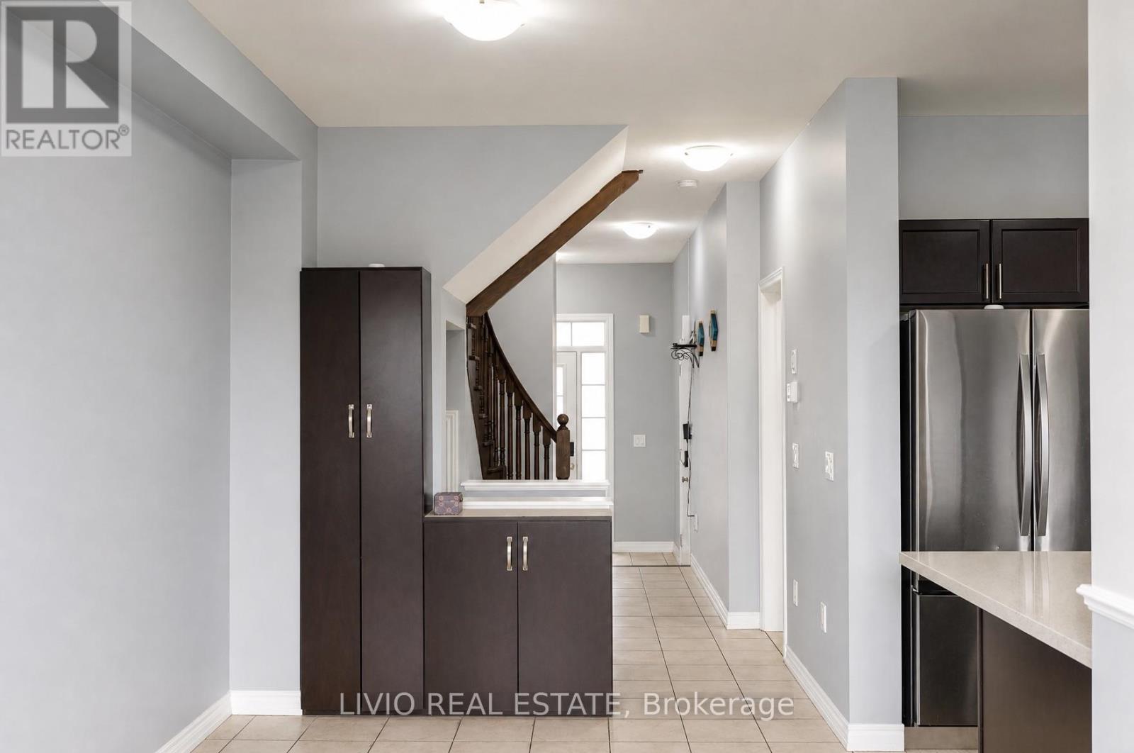 34 DAVENFIELD CIRCLE - 16