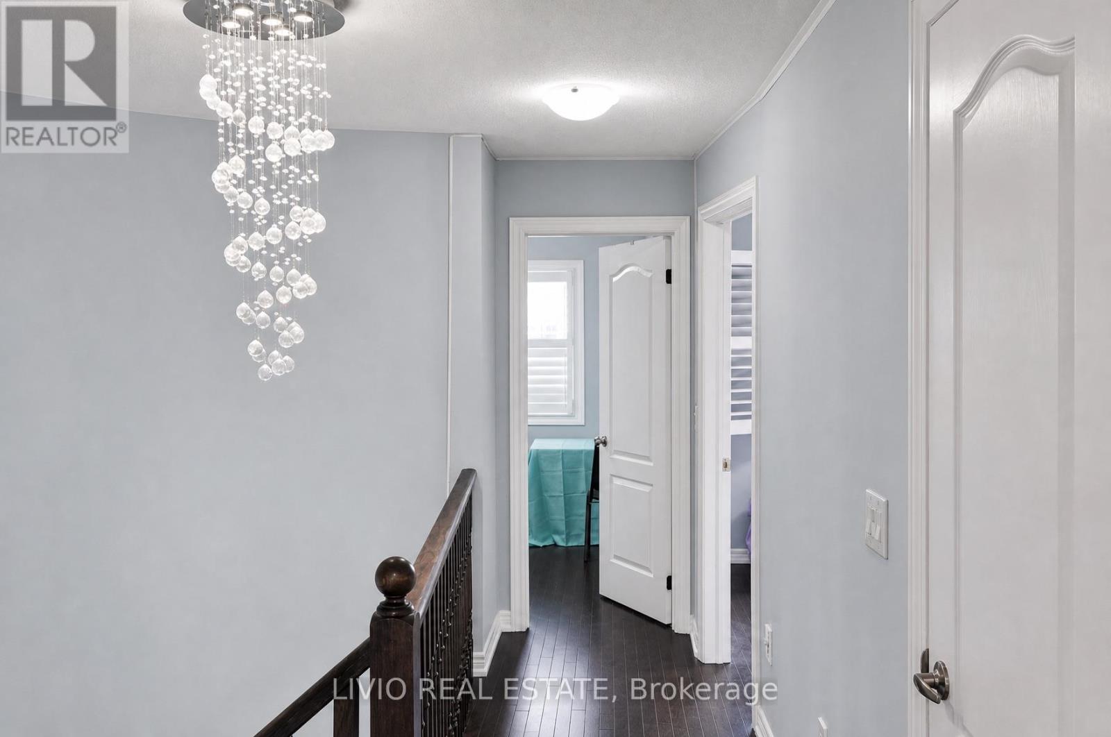 34 DAVENFIELD CIRCLE - 19