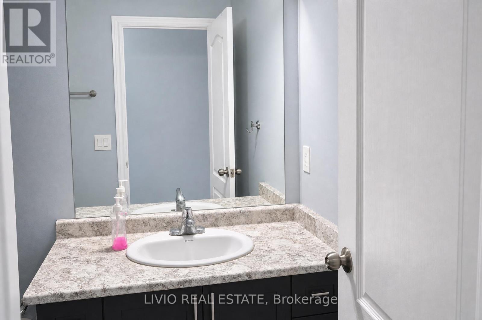34 DAVENFIELD CIRCLE - 22