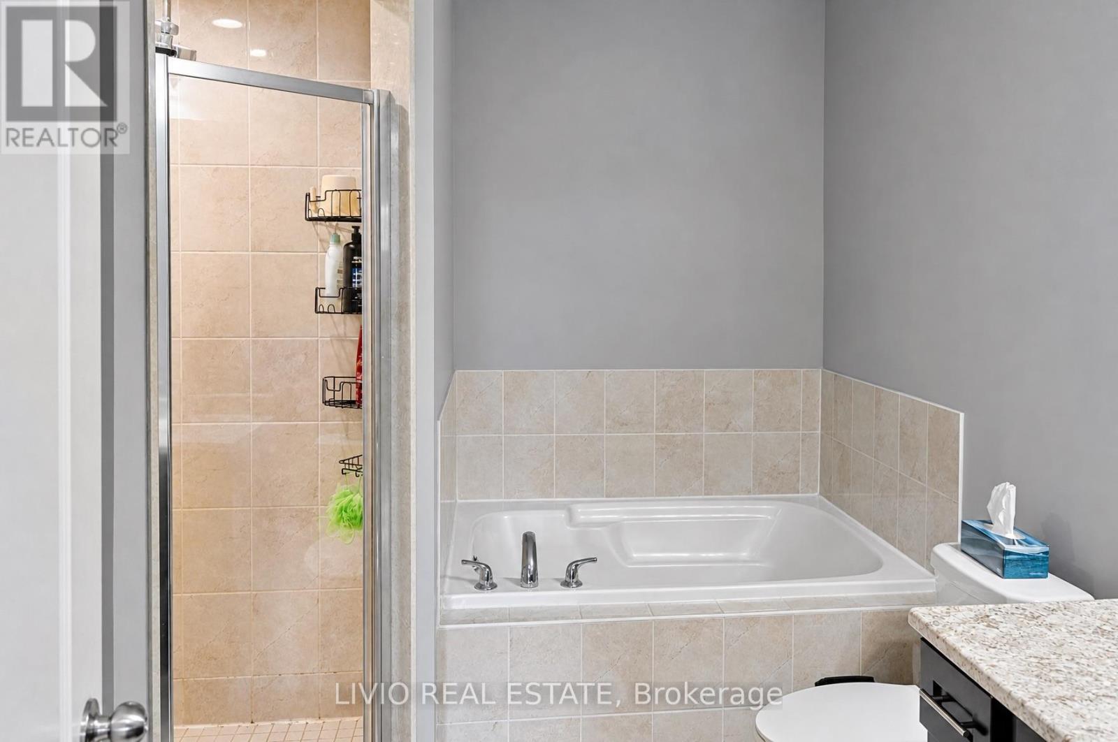 34 DAVENFIELD CIRCLE - 25