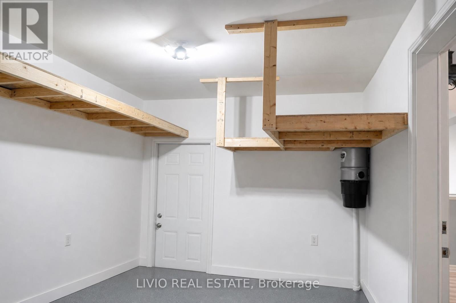 34 DAVENFIELD CIRCLE - 7