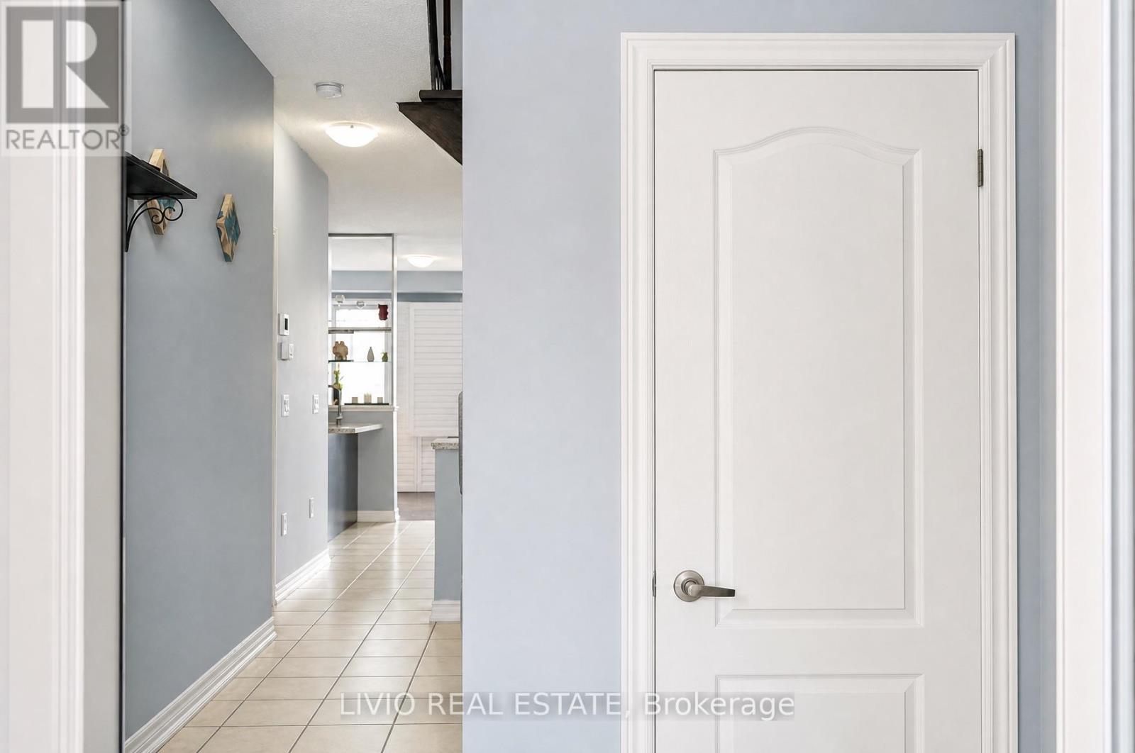 34 DAVENFIELD CIRCLE - 9