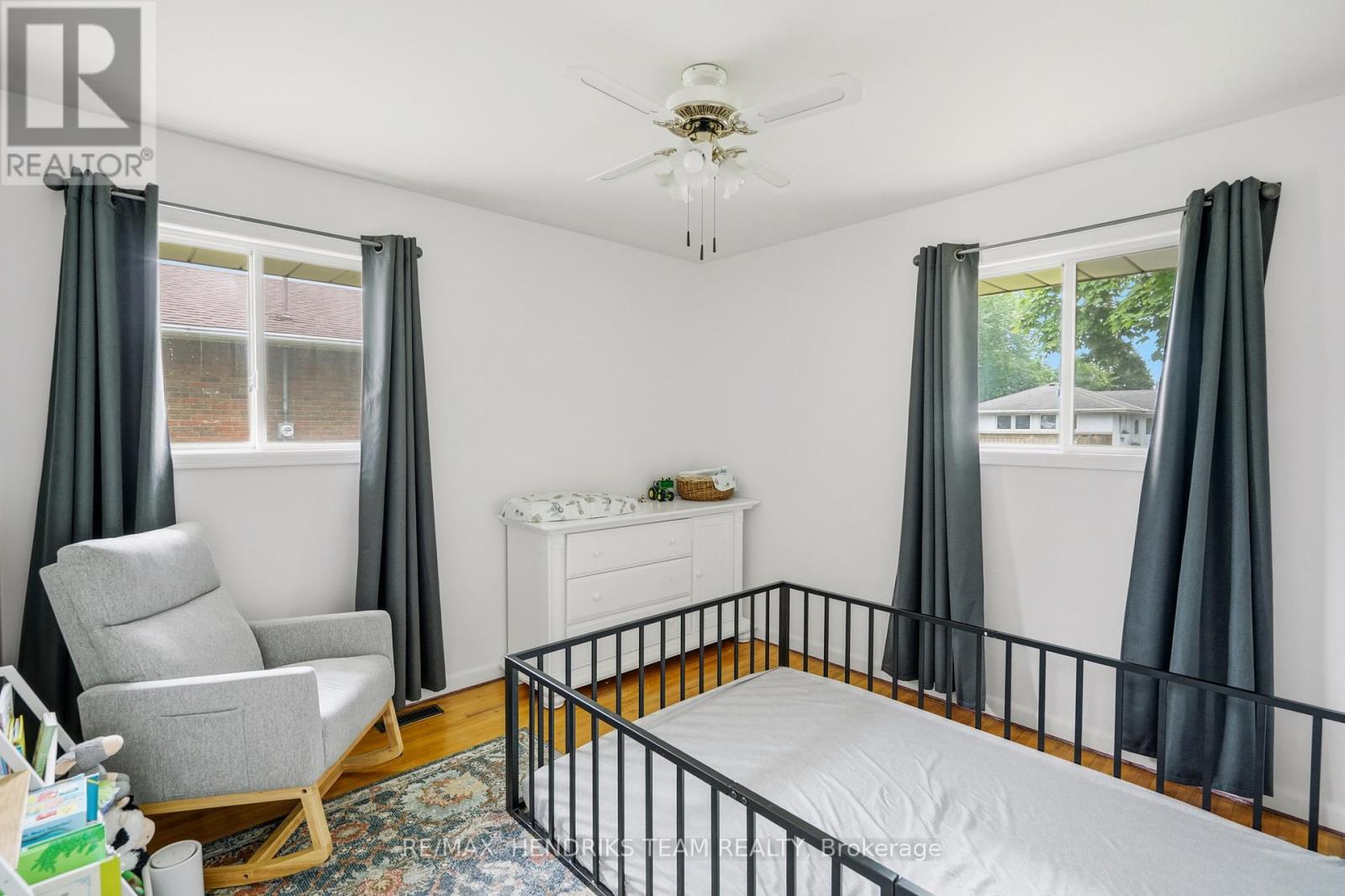 32 HANSON DRIVE - Image 13