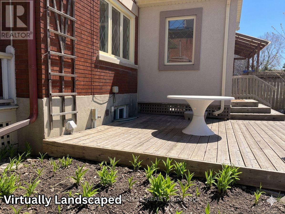 444 PARKDALE AVENUE - 18