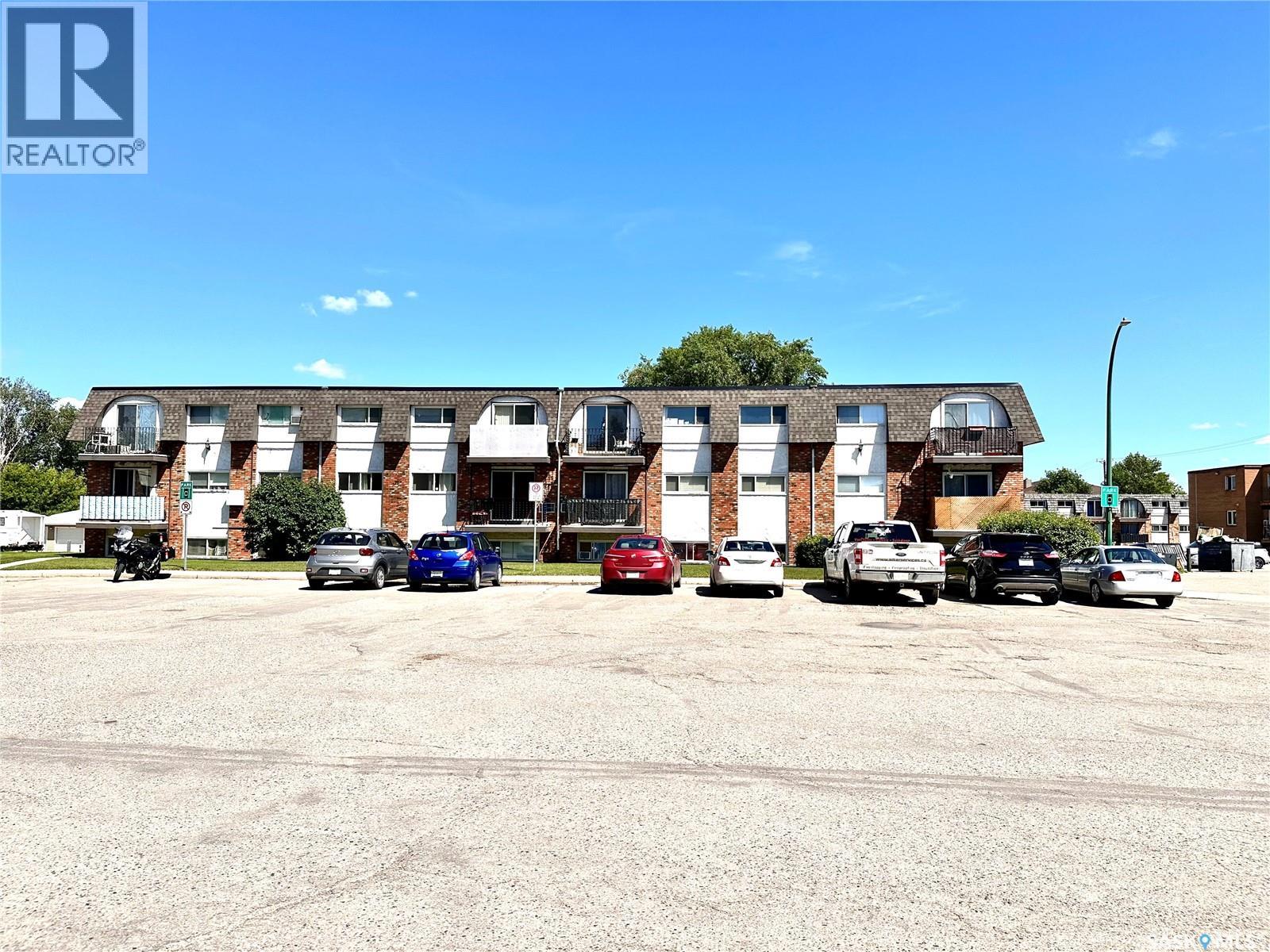 #4 3625 Chaben PLACE - 2