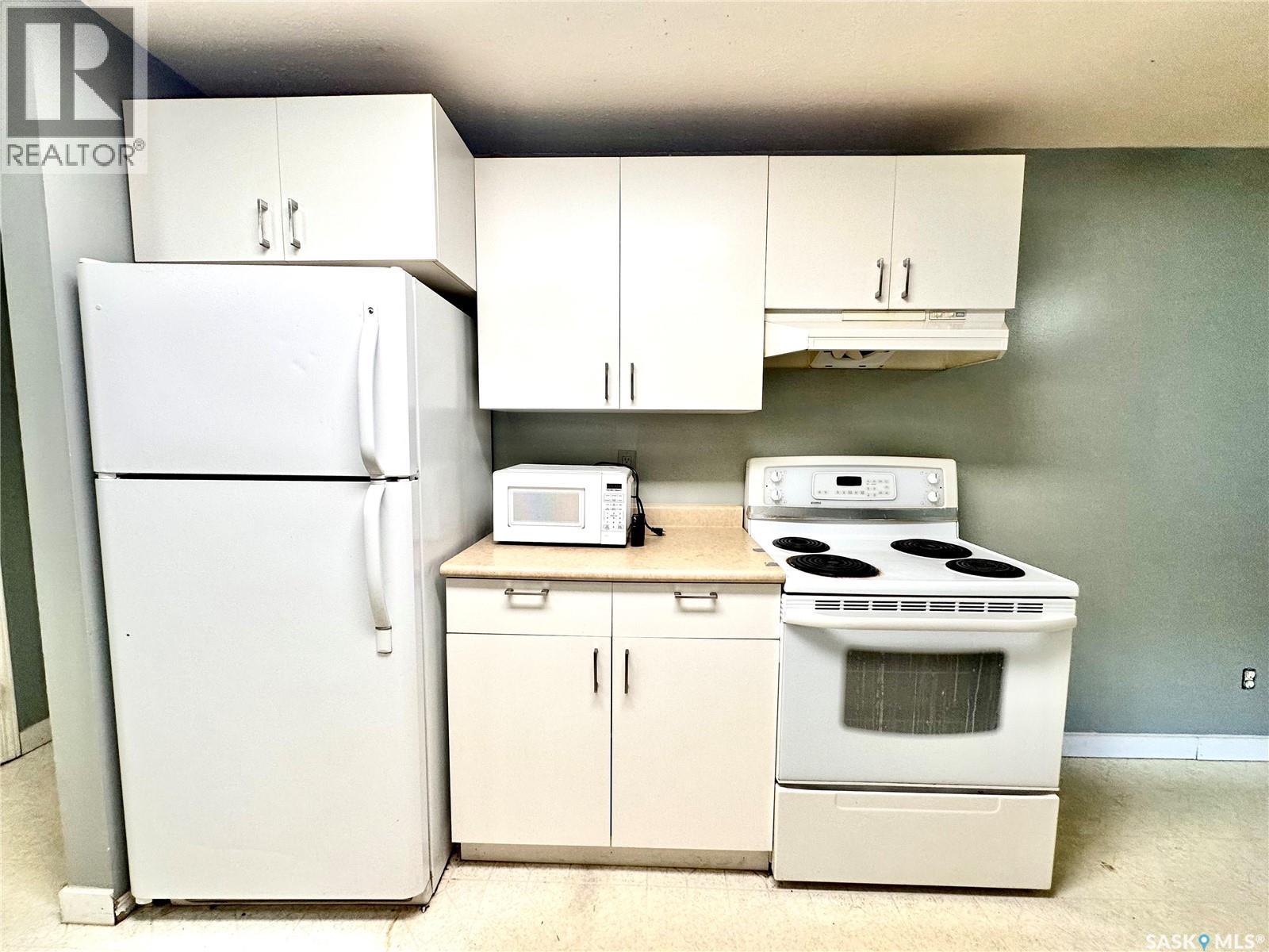 #4 3625 Chaben PLACE - 24