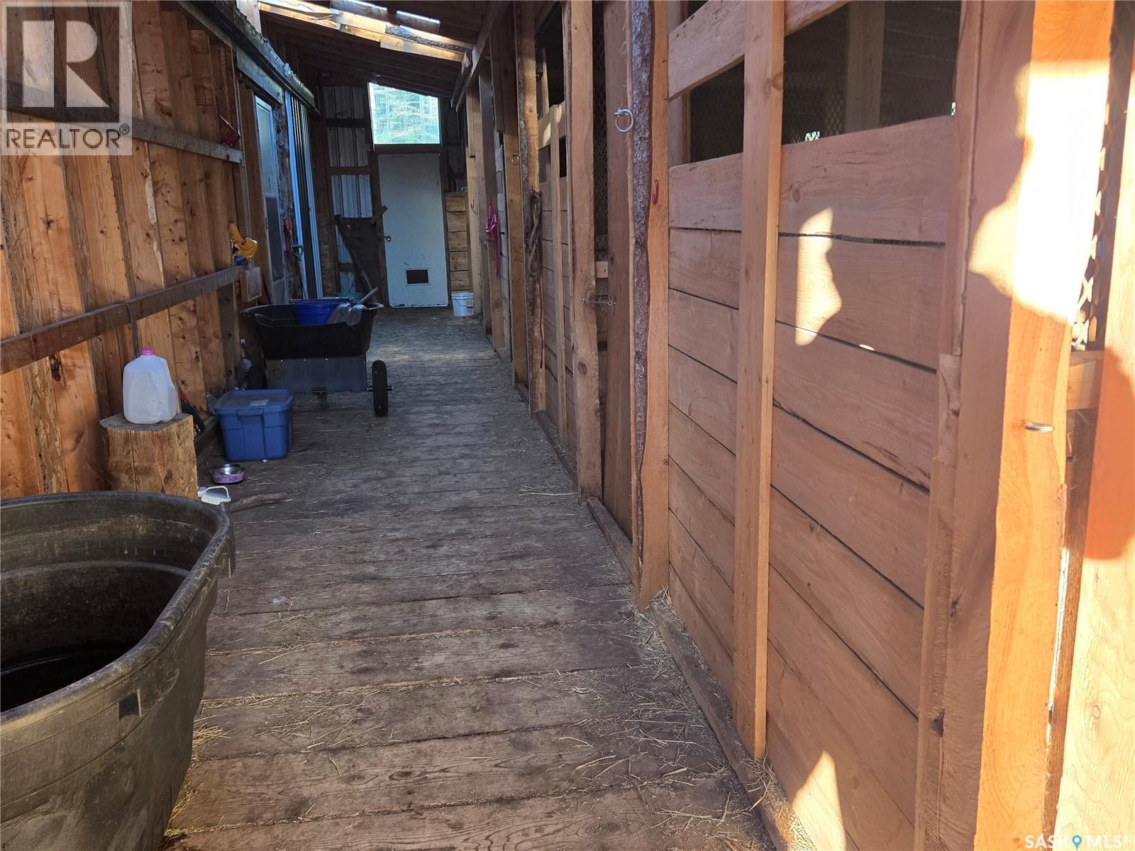 Mezzo acreage - 23