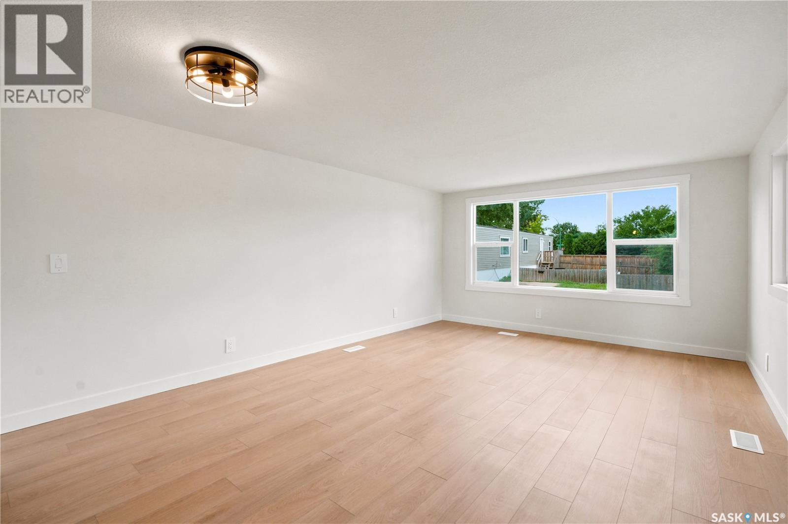 63 219 Grant STREET - 14