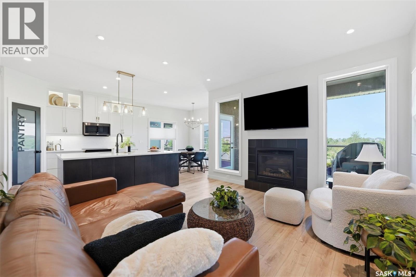 234 Denham CRESCENT - photo 3