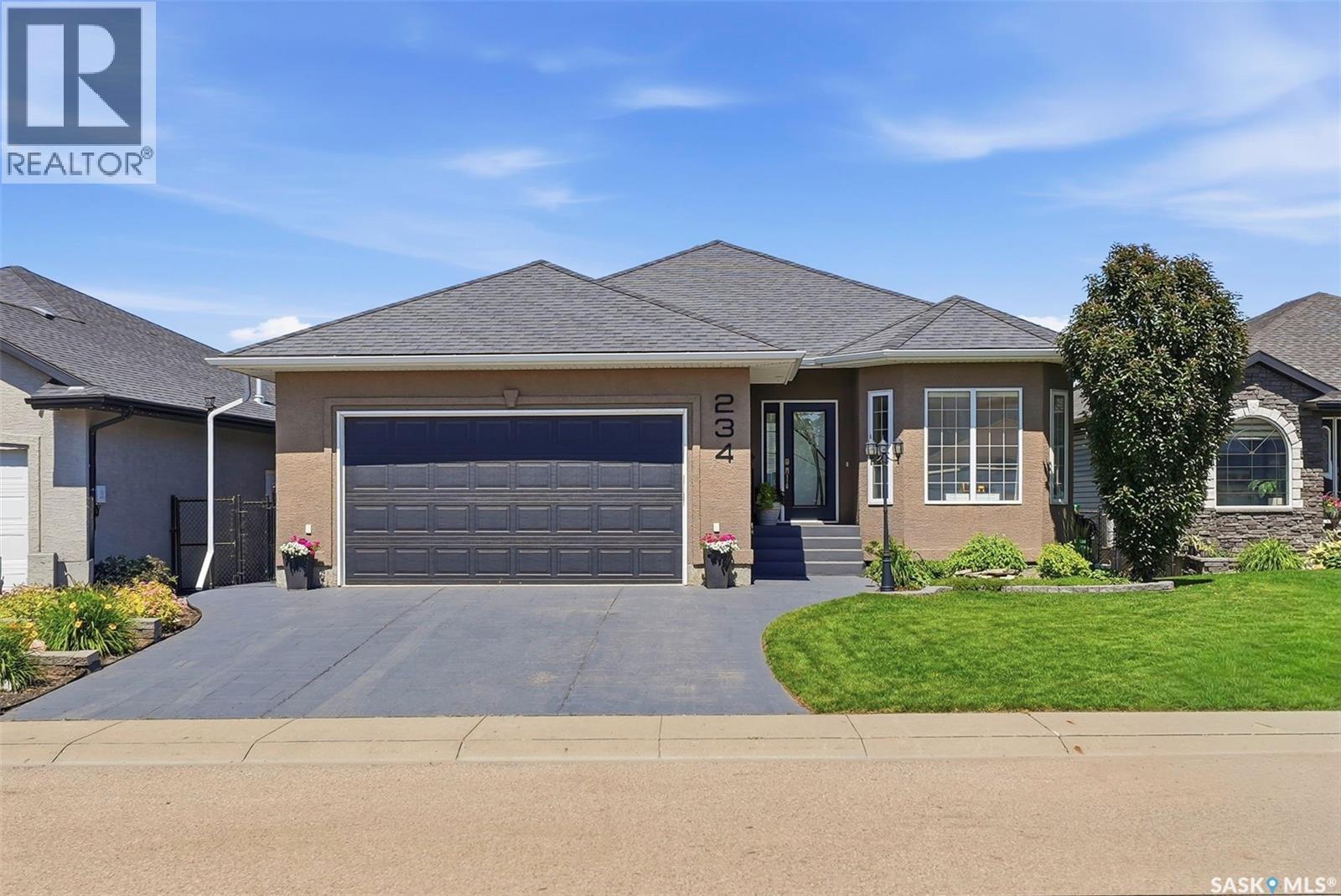 234 Denham CRESCENT — photo 53