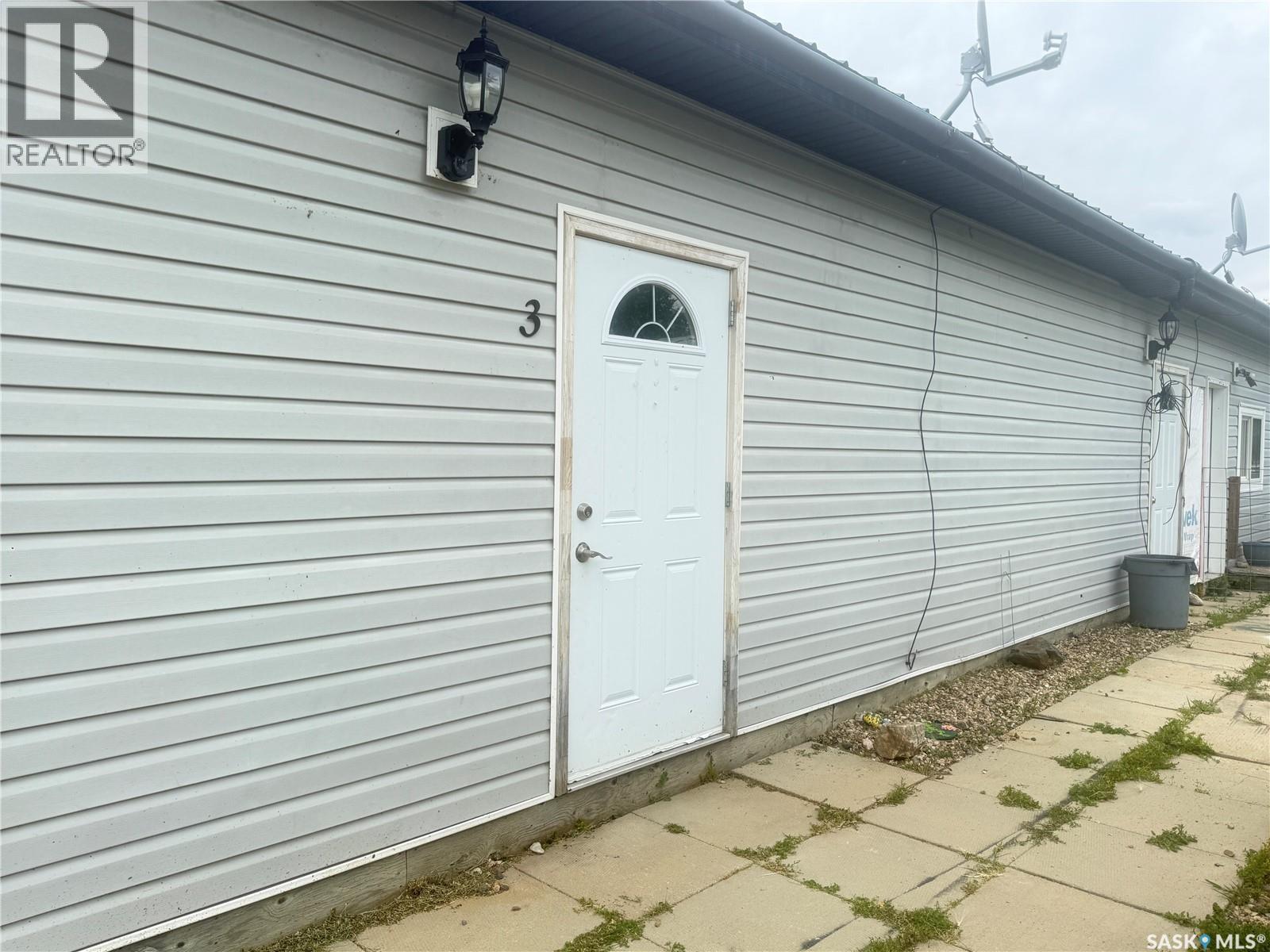 707 Railway AVENUE - 16