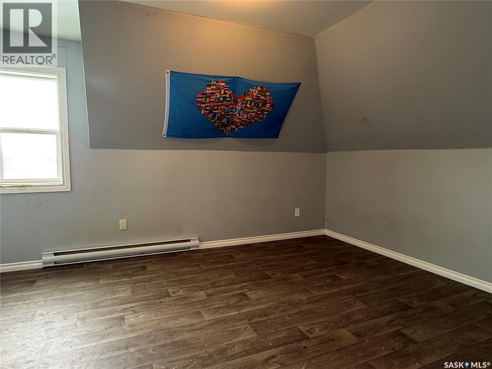 707 Railway AVENUE - 26