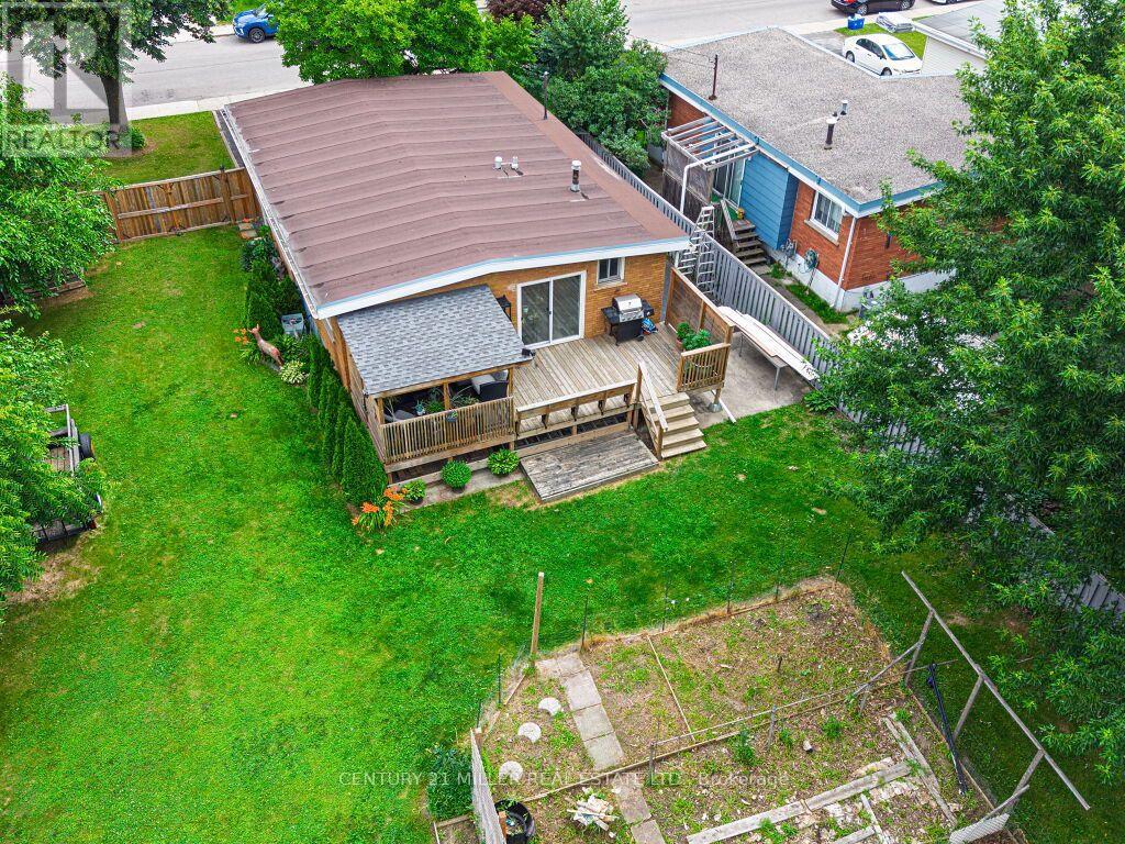 154 LUSCOMBE STREET - 36