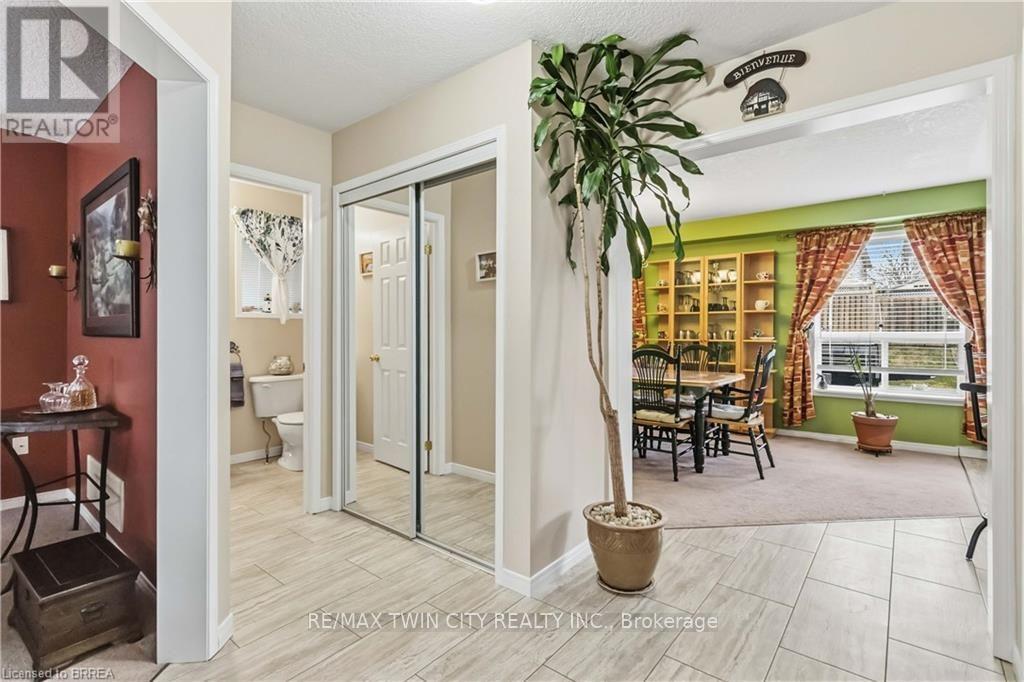 156 OSBORN AVENUE - 29