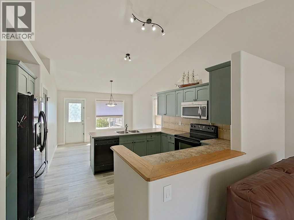6905 58 Street - 12