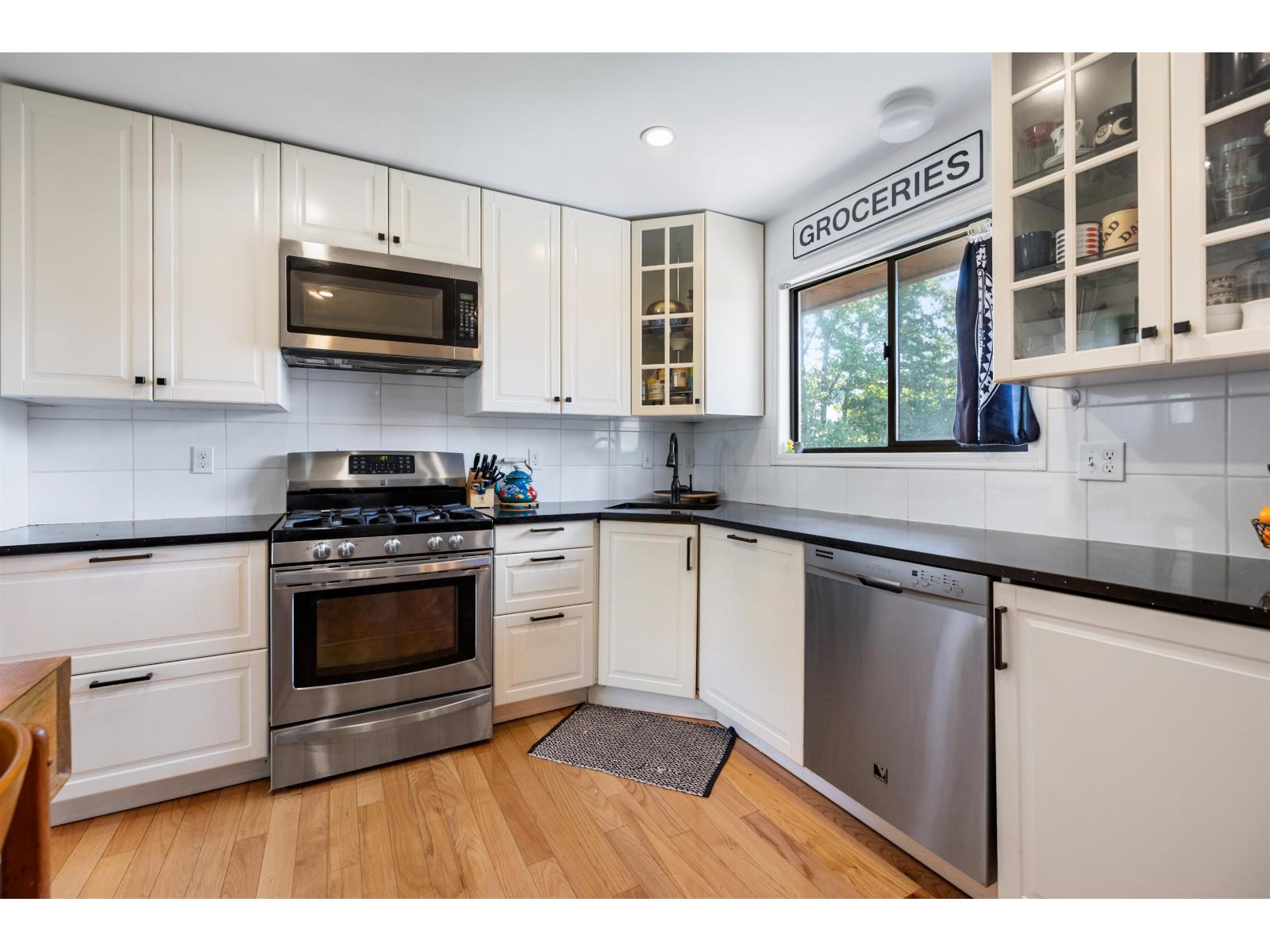 21226 94B AVENUE, Langley