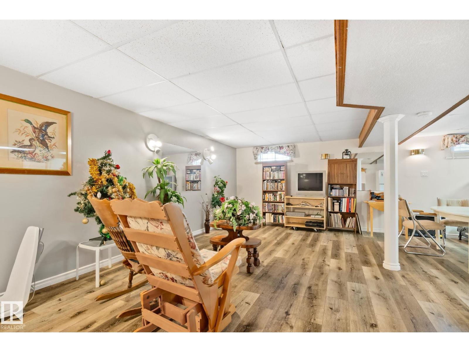 30 GARDEN VALLEY DR — photo 33