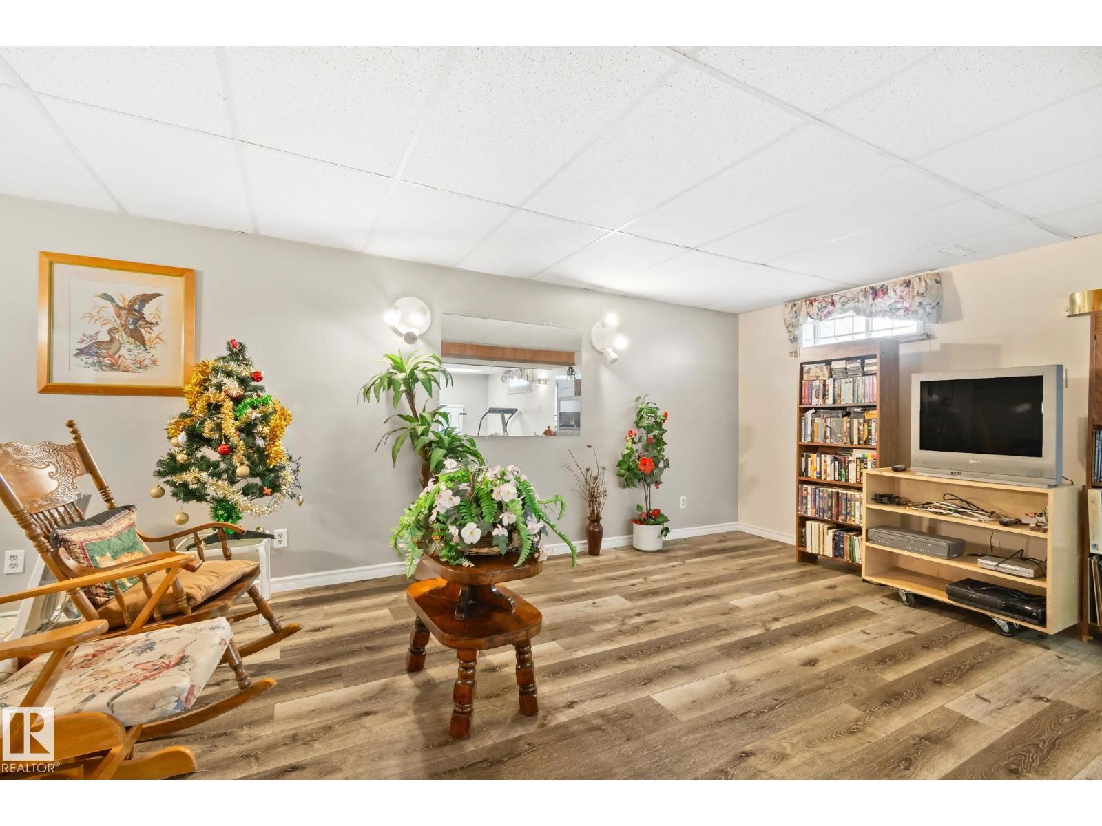 30 GARDEN VALLEY DR — photo 36