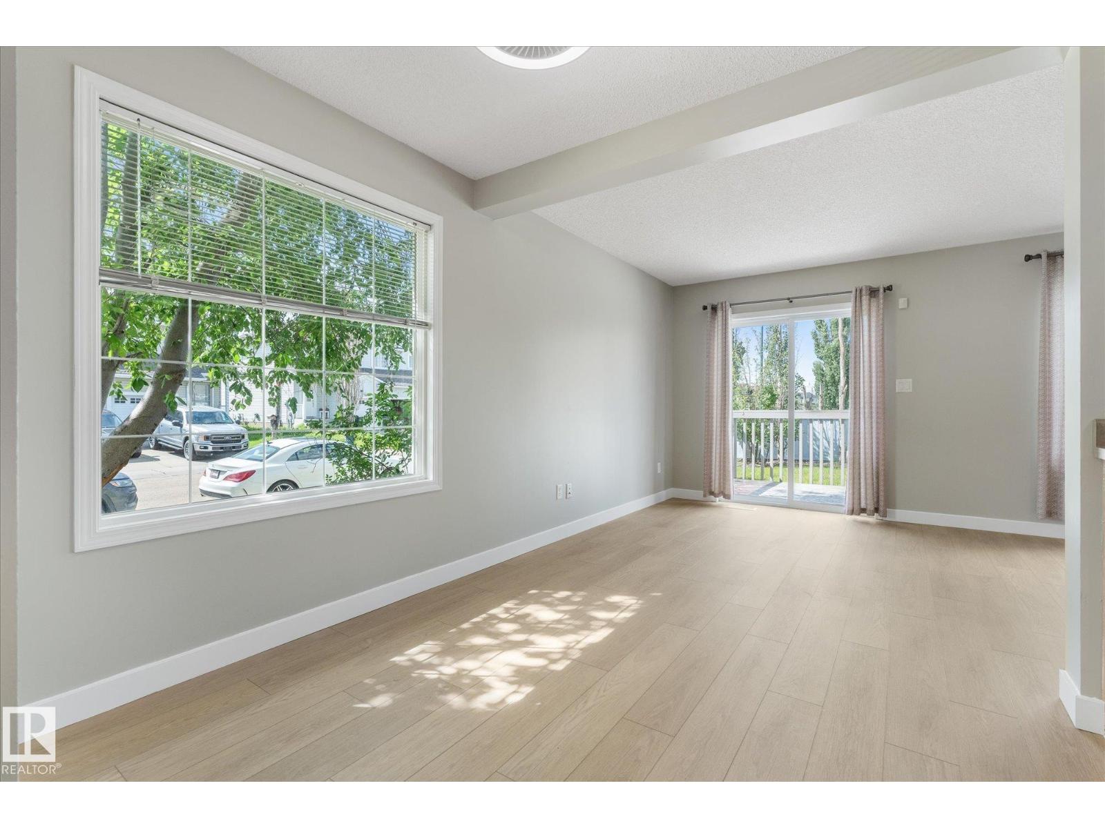 5540 163 AV NW - 7