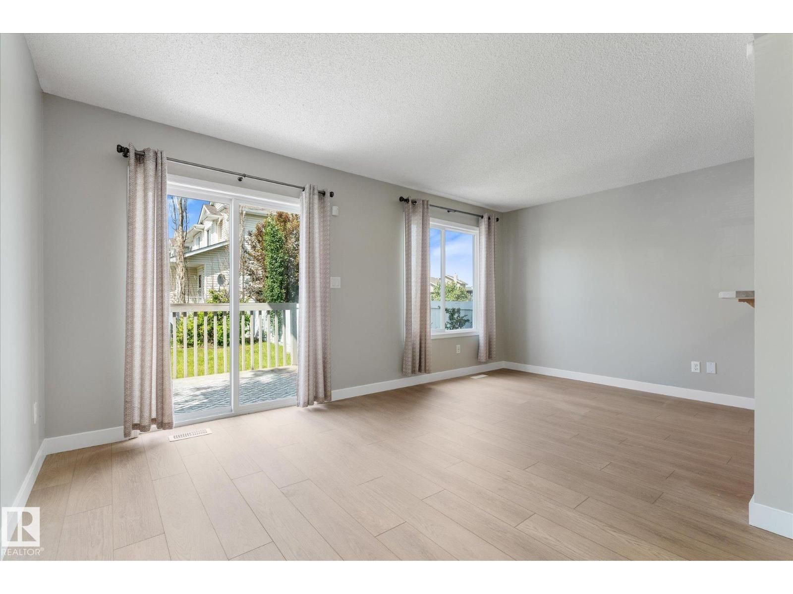 5540 163 AV NW - 10
