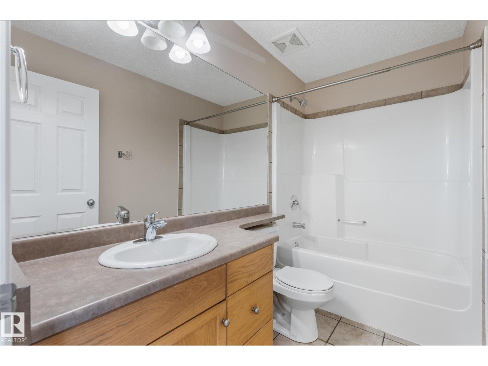 5540 163 AV NW - 31