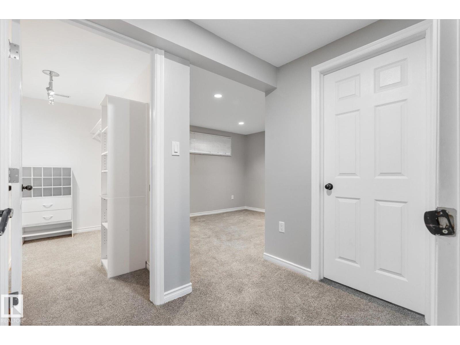 5540 163 AV NW - 33