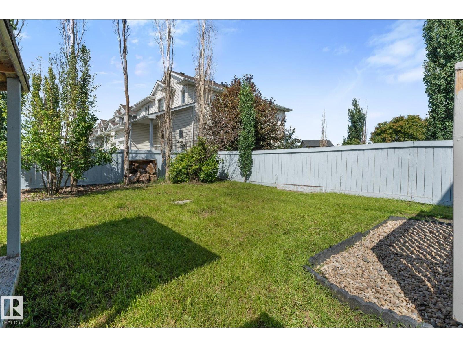 5540 163 AV NW - 44