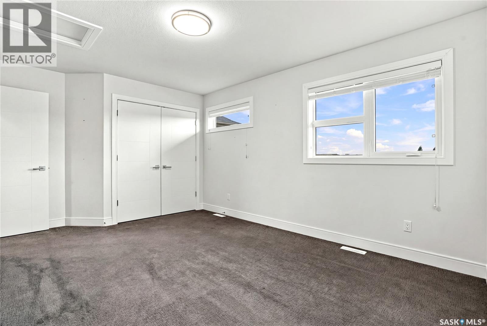 102 Teal CRESCENT - Image 36