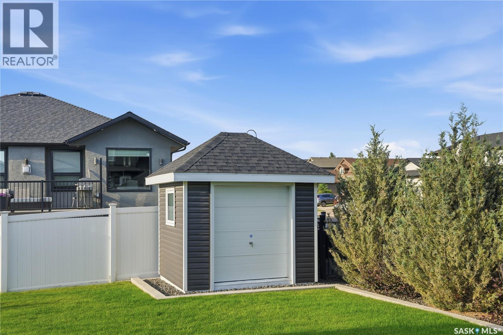 102 Teal CRESCENT - Image 59