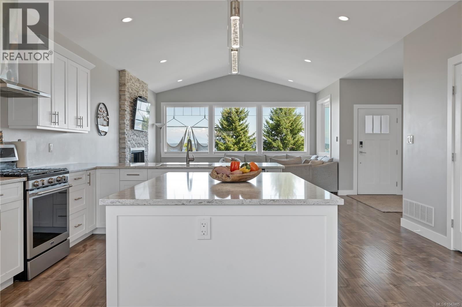 721 Timberline Dr - 19