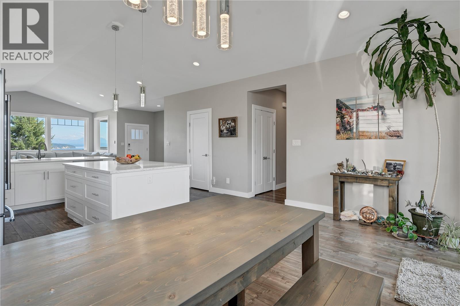 721 Timberline Dr - 23