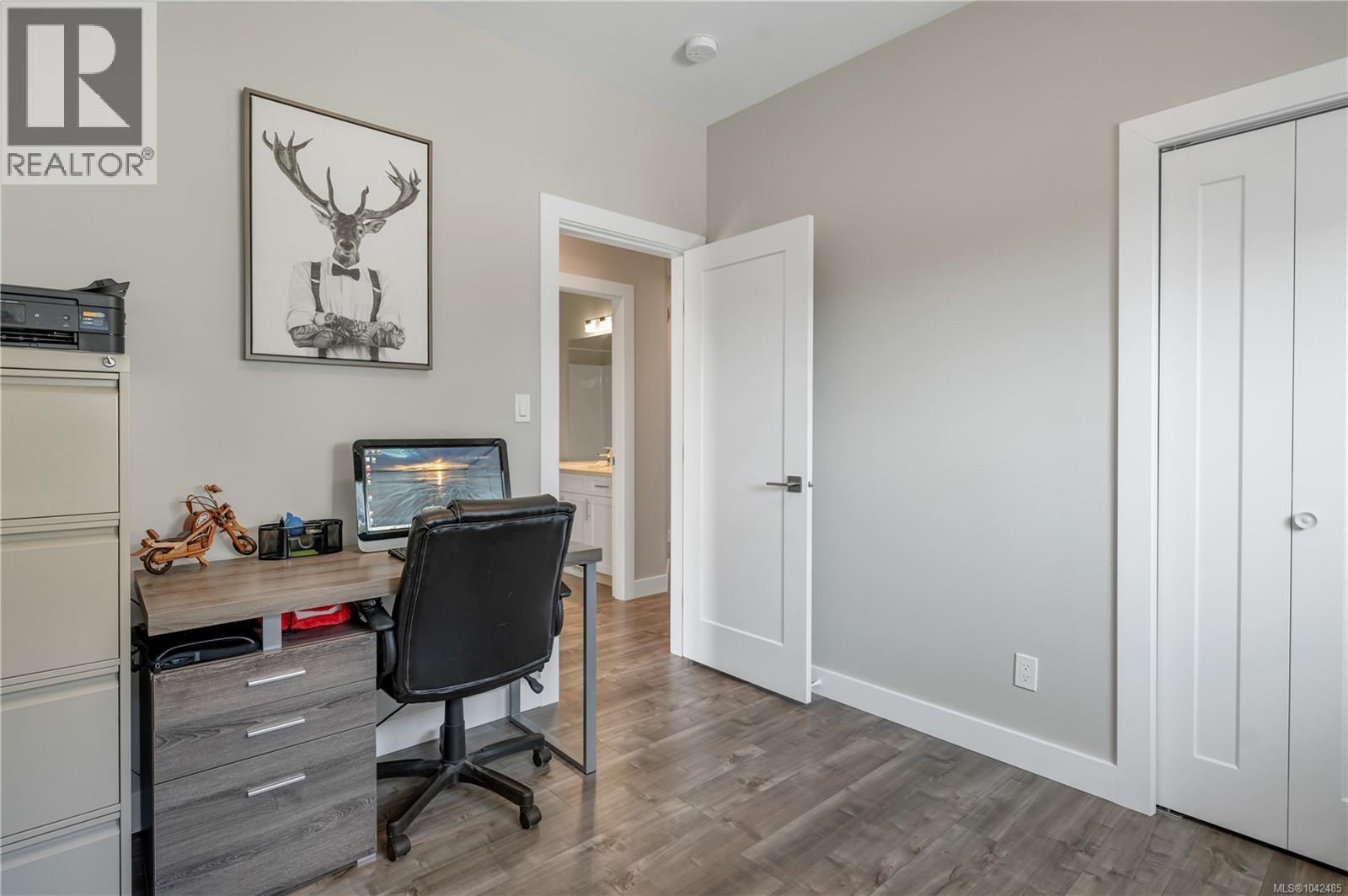 721 Timberline Dr - 40