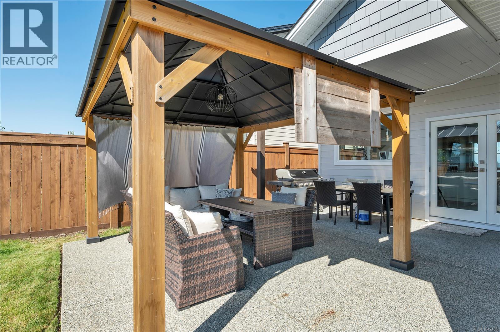 721 Timberline Dr - 45
