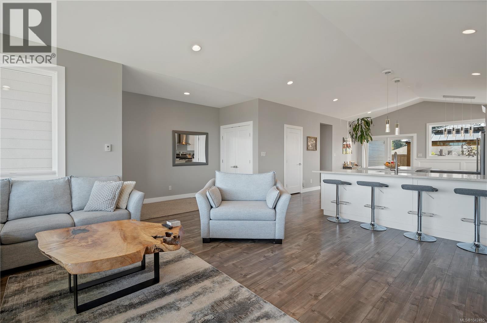 721 Timberline Dr - 7