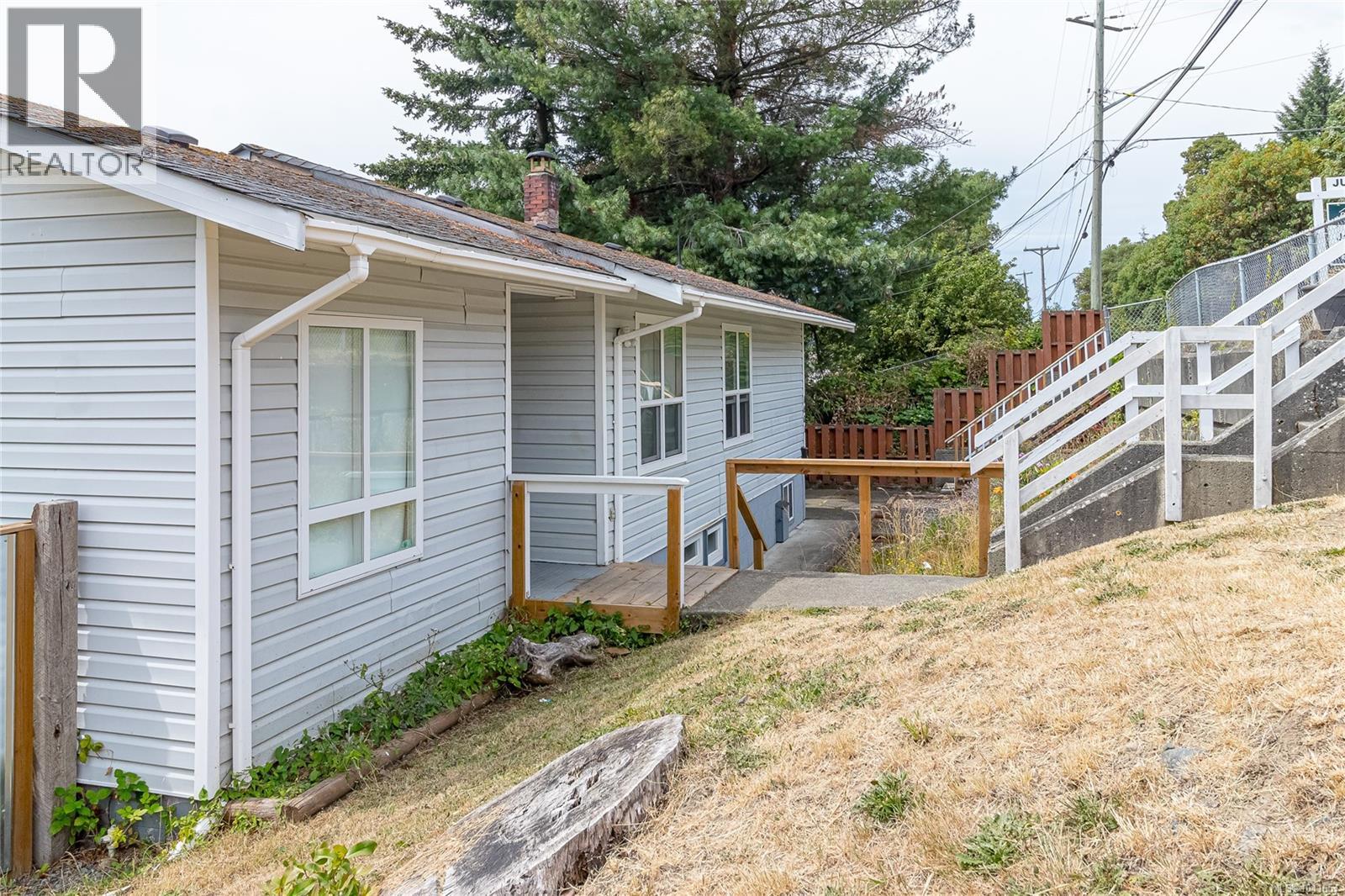 1601 Townsite Rd - 2