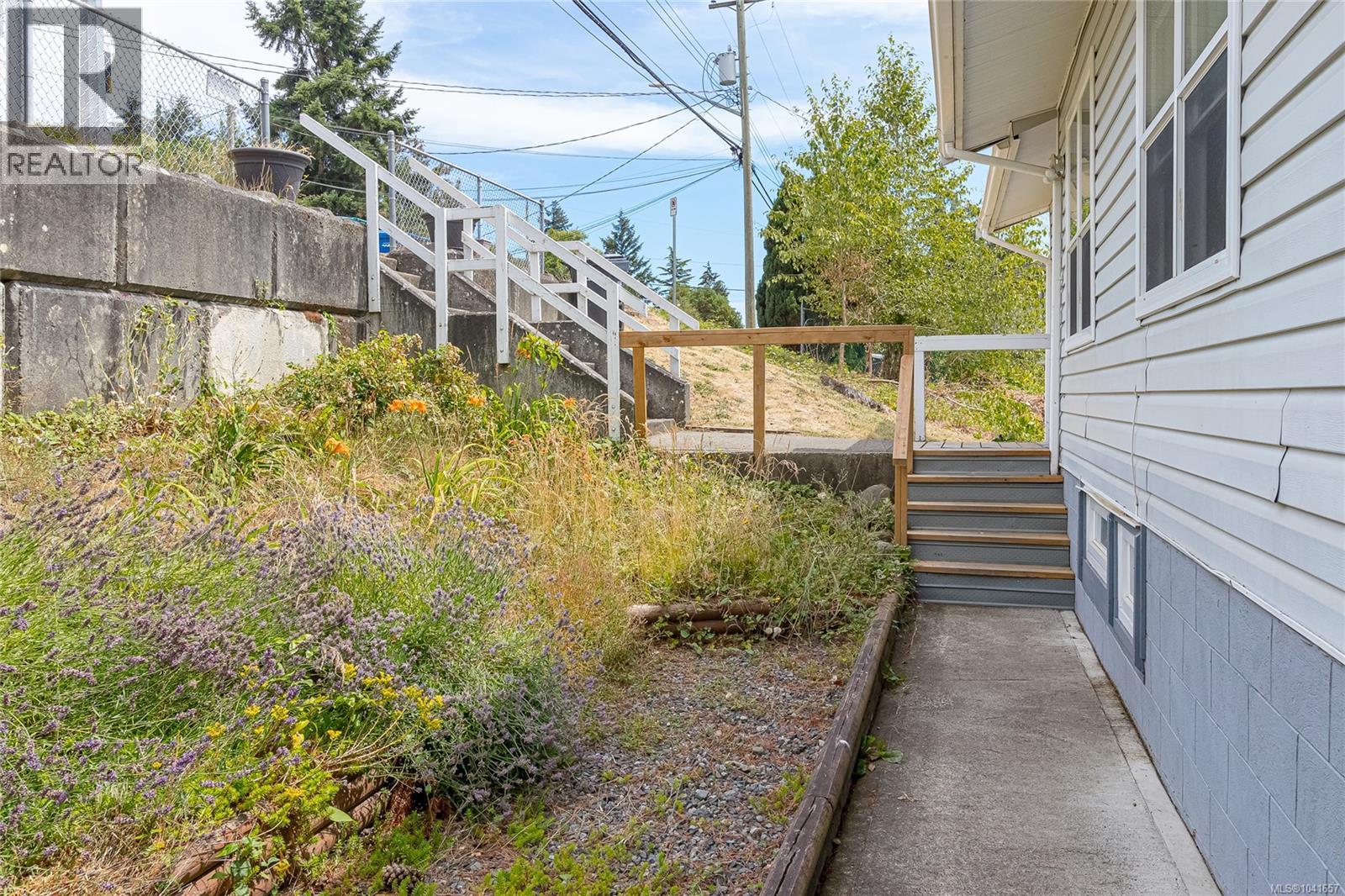 1601 Townsite Rd - 4