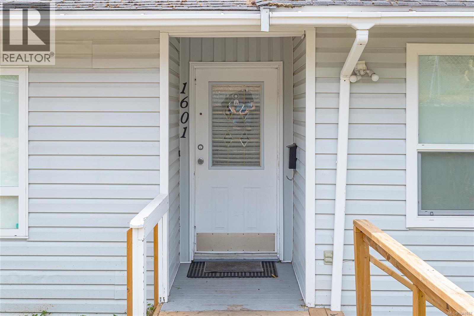 1601 Townsite Rd - 5